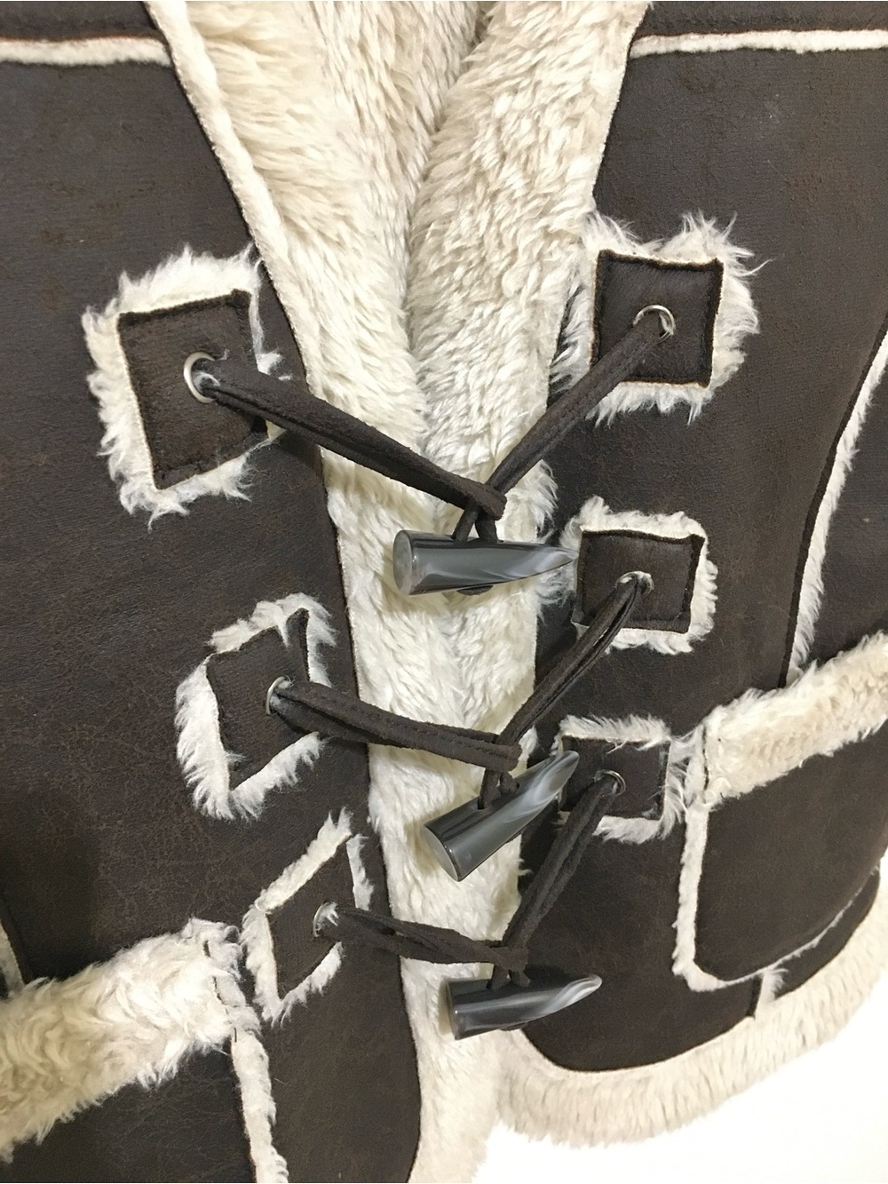 Faux Shearling Toggle Vest in Dark Brown and Cream - Picture 3 of 7